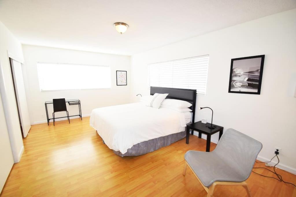 Hollywood Business Apartments Los Angeles Exterior photo