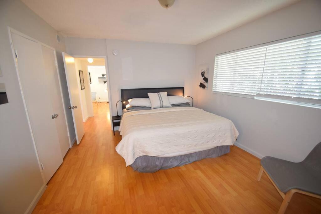 Hollywood Business Apartments Los Angeles Exterior photo